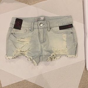 No Boundaries size 7 Jean shorts